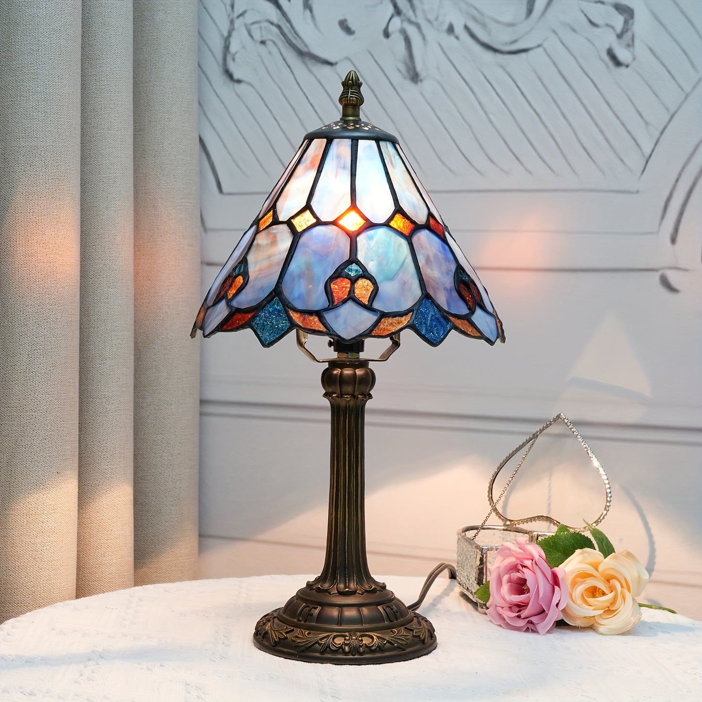 Luxury Art Flower Handcrafted Table lamp