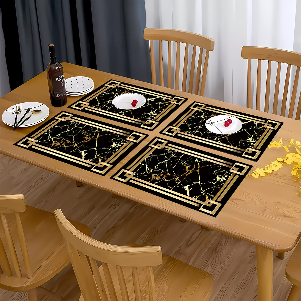 4pcs Luxe Black and Golden Marble Pattern Placemats