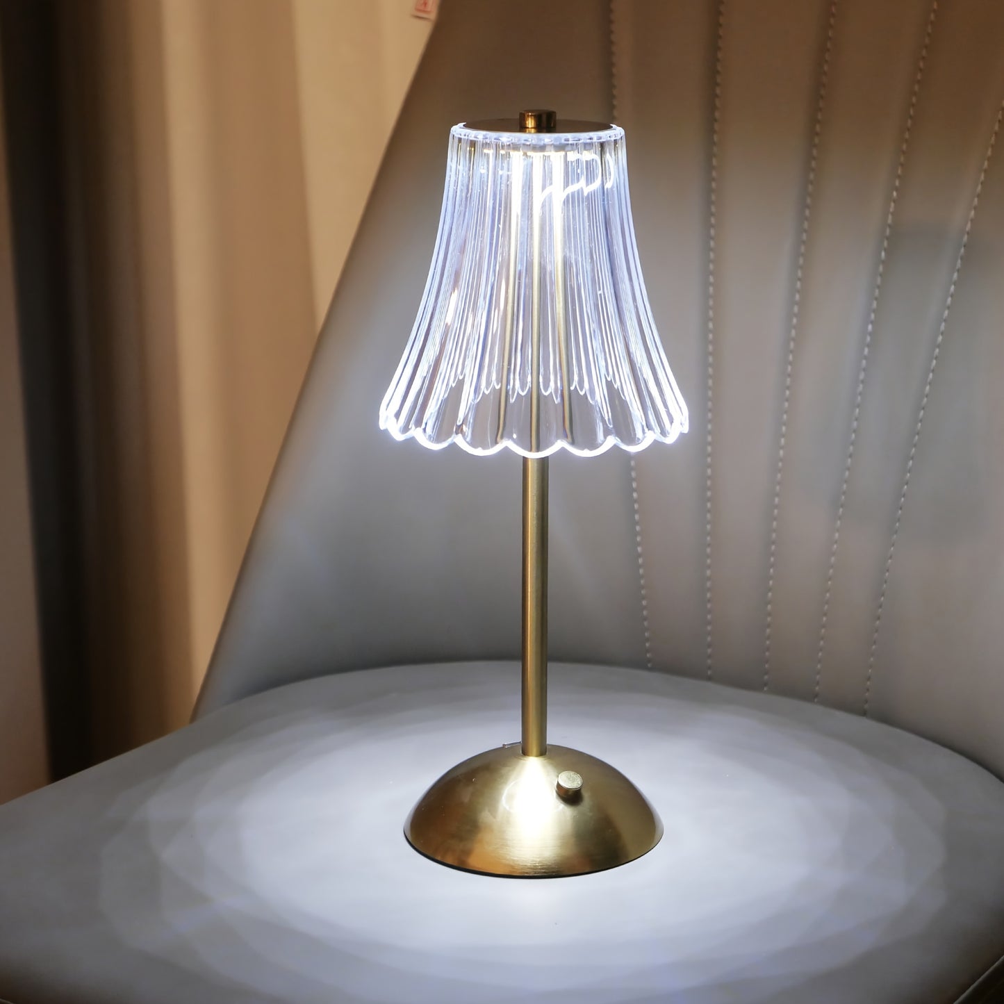 Tri-Tone Luxe Hotel Crystal Table Lamp