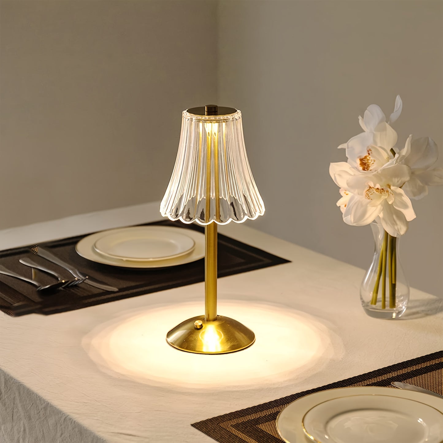 Tri-Tone Luxe Hotel Crystal Table Lamp