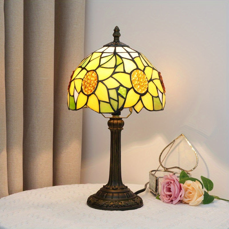 Luxury Art Flower Handcrafted Table lamp